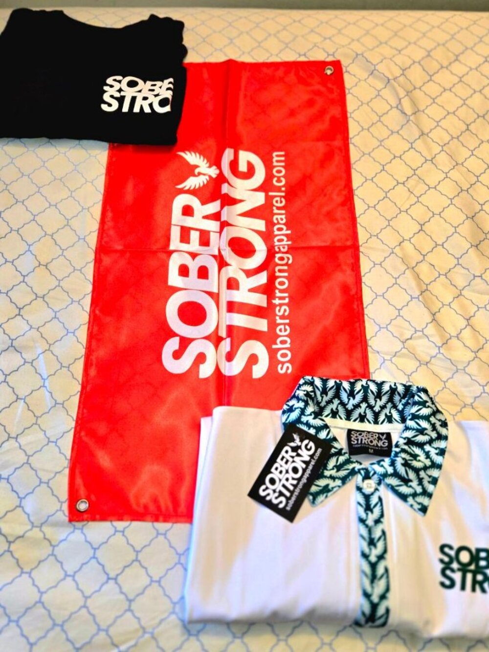 Sober Tee / Polo / Banner Flag LOT Size Medium NEW